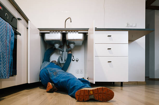 Professional Plumbing technician working in Maxwell, TX